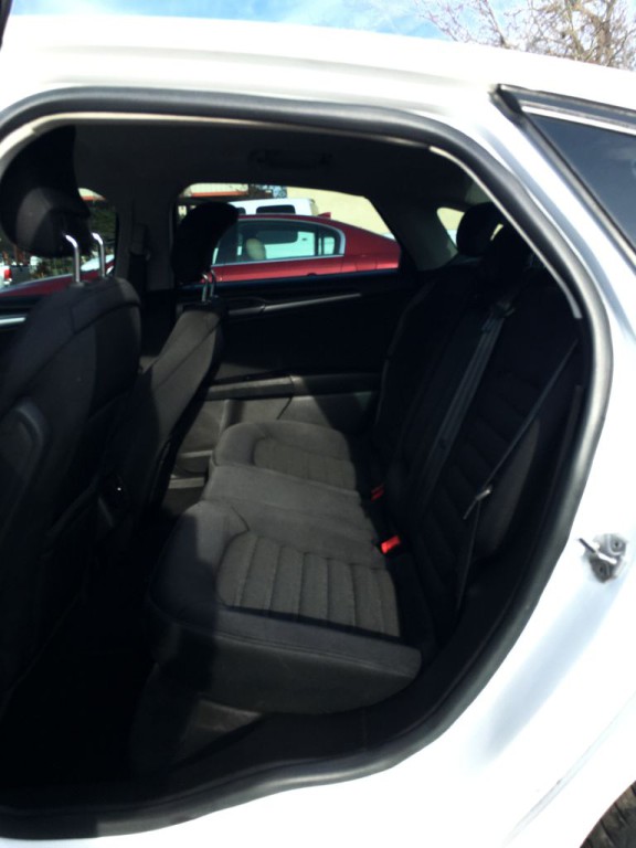 2014 Ford Fusion Image 9