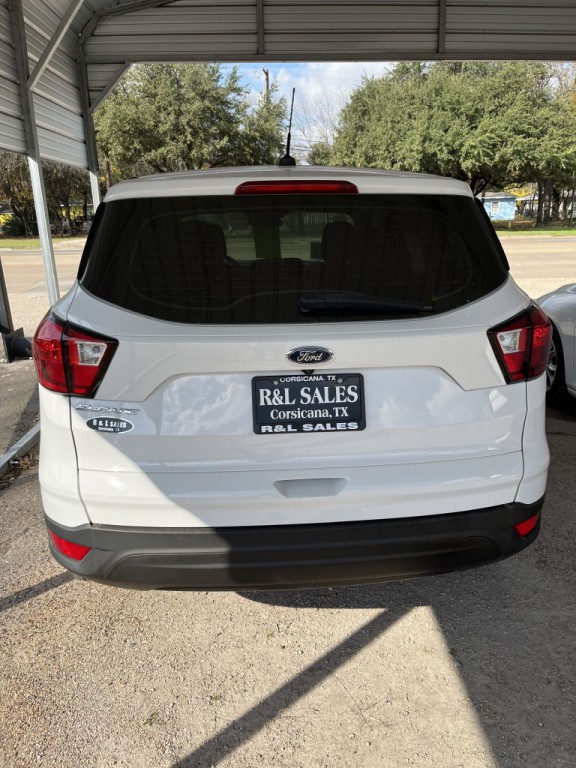 2019 Ford Escape Image 3