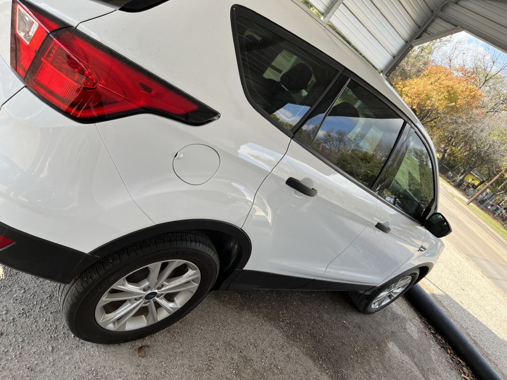 2019 Ford Escape Image 4