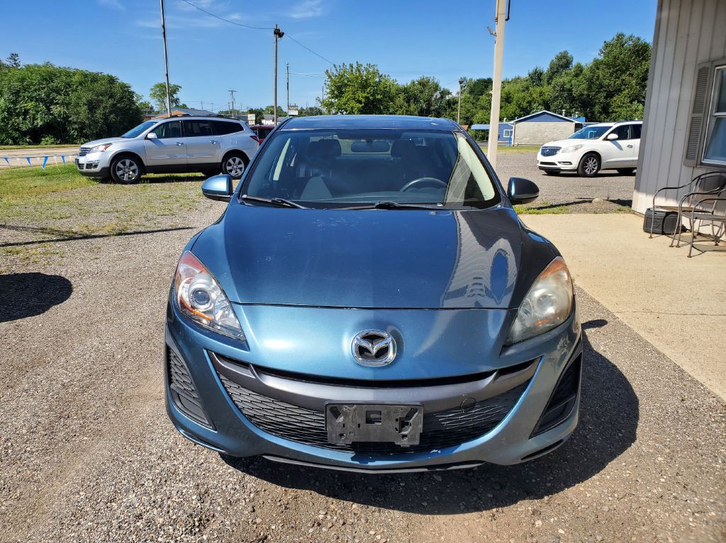 2011 Mazda Mazda3 Image 2