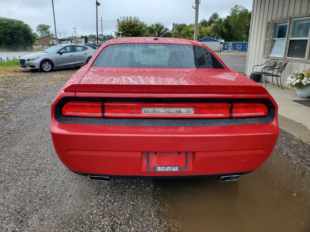 2012 Dodge Challenger Image 4