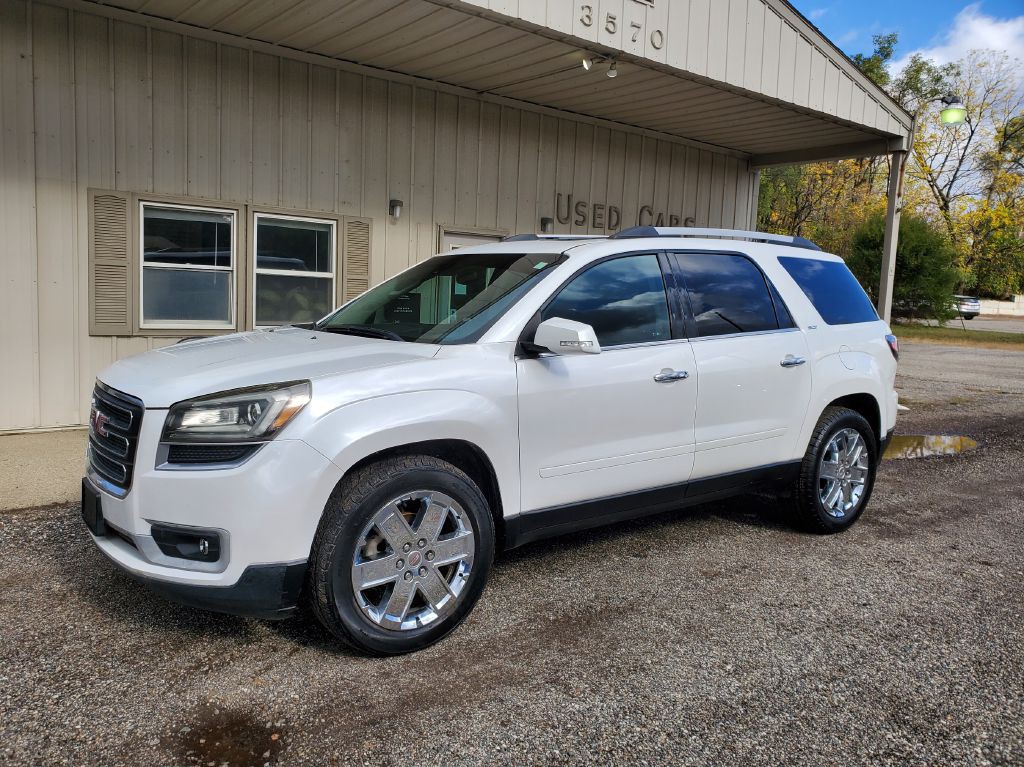 2017 GMC Acadia Image 2