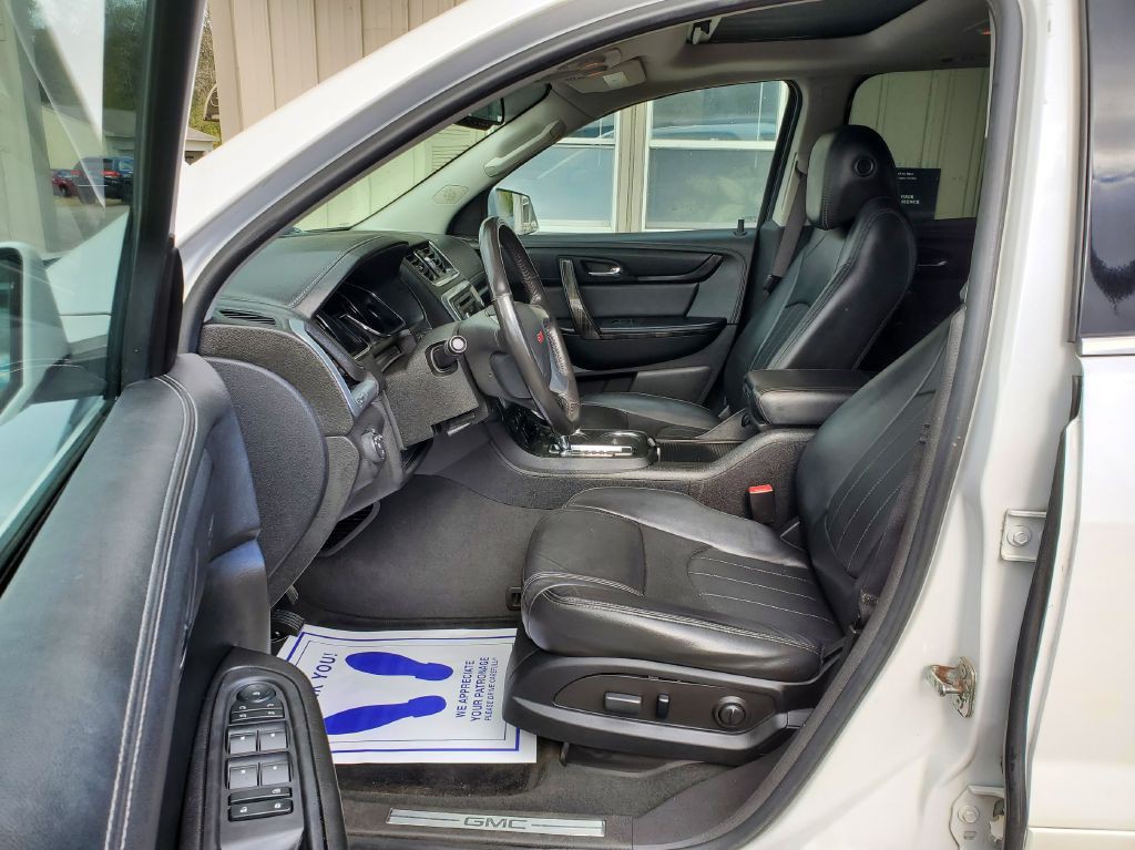 2017 GMC Acadia Image 5