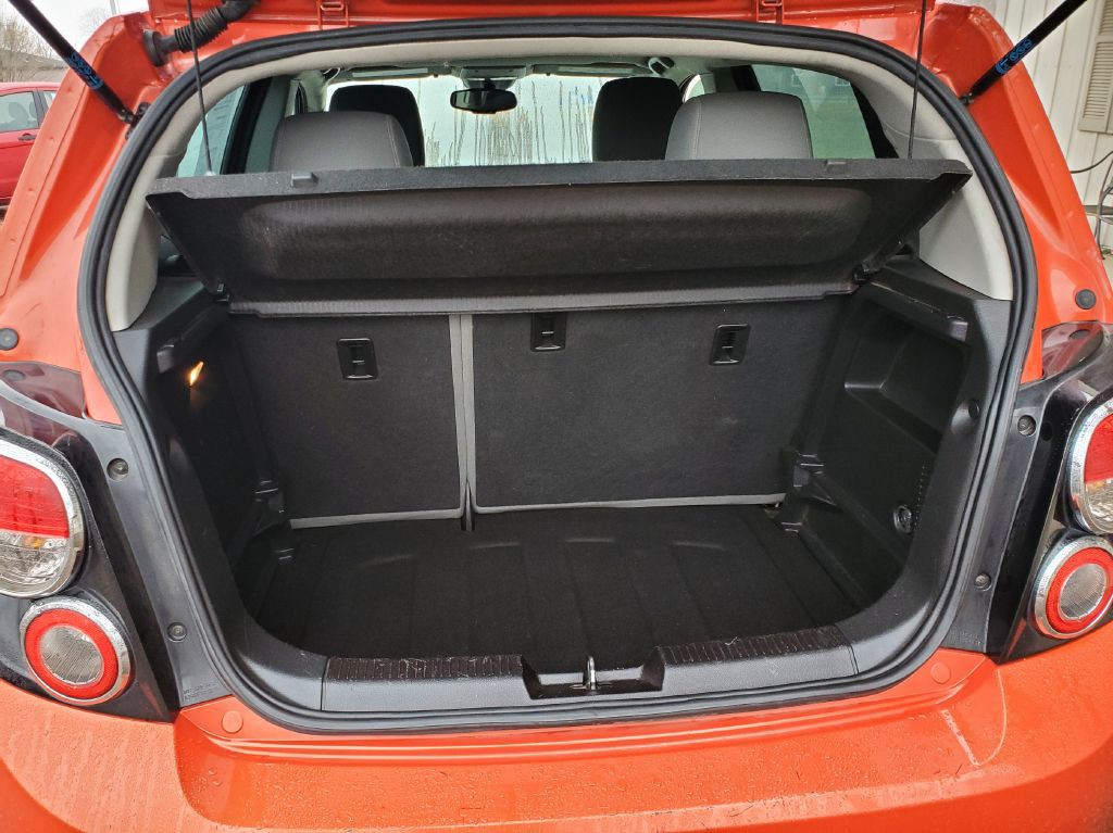 2012 Chevrolet Sonic Image 8