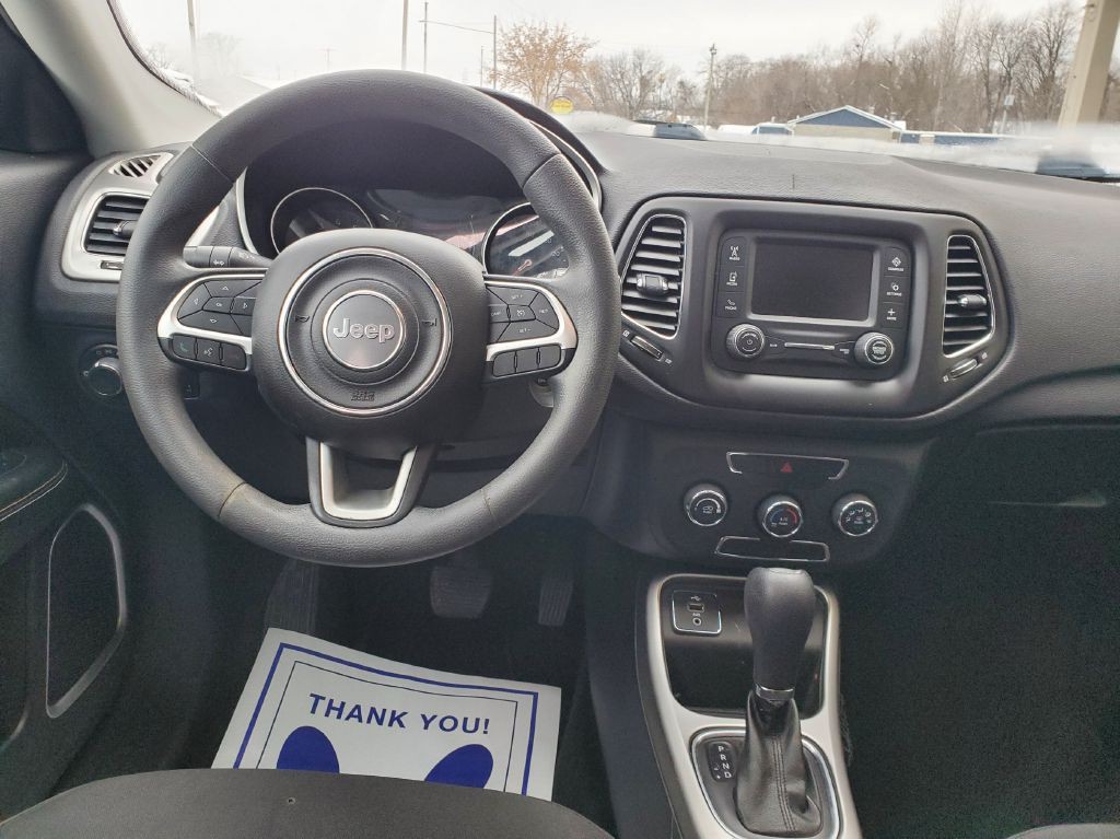 2018 Jeep Compass Image 6