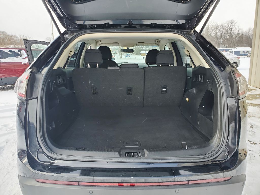 2018 Ford Edge Image 9