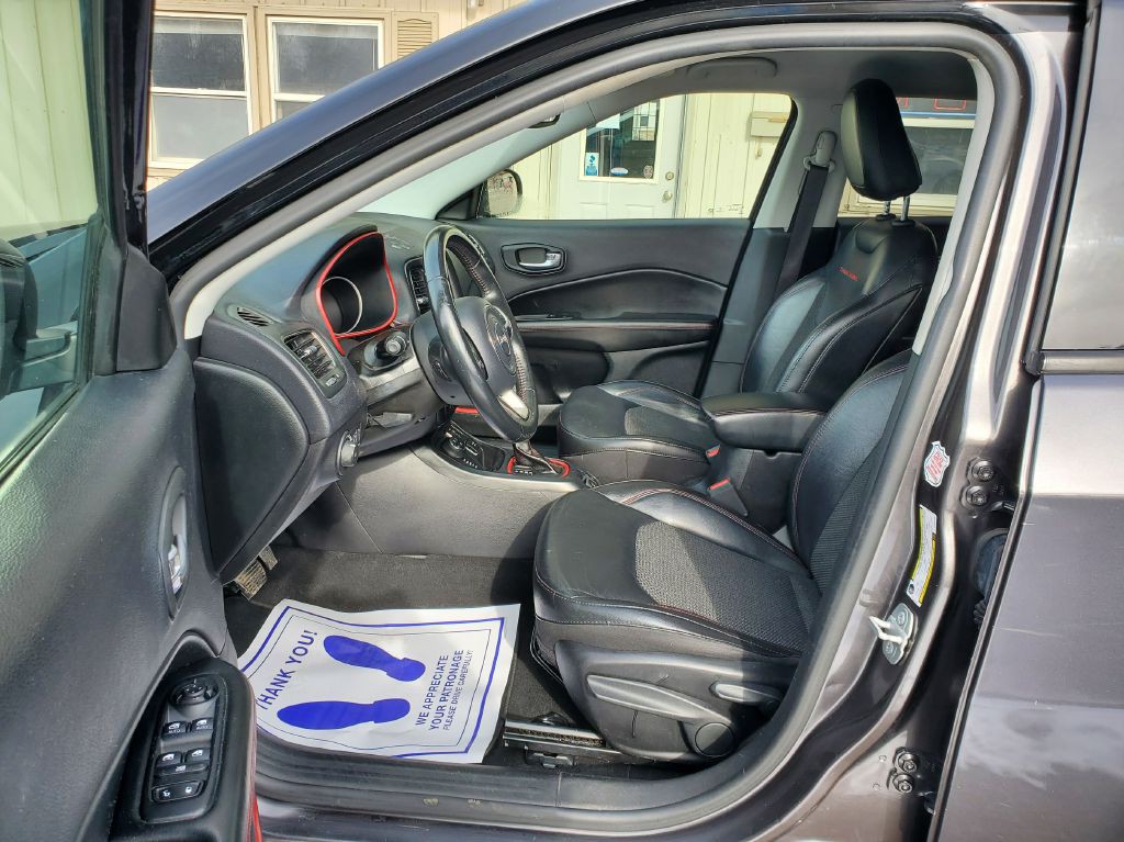 2018 Jeep Compass Image 5