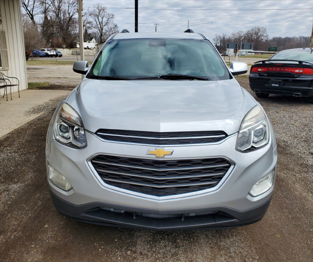2017 Chevrolet Equinox Image 2