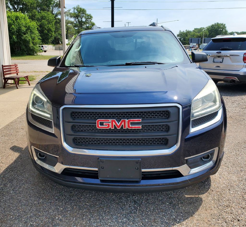 2016 GMC Acadia Image 2