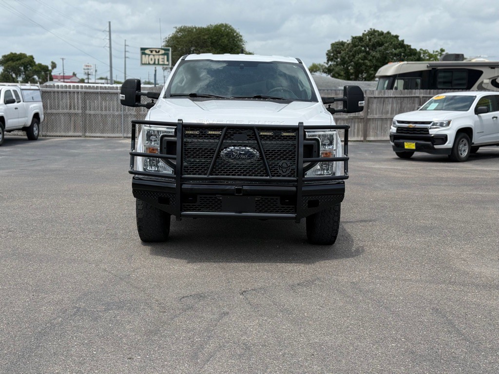 2020 Ford F-250 Image 2