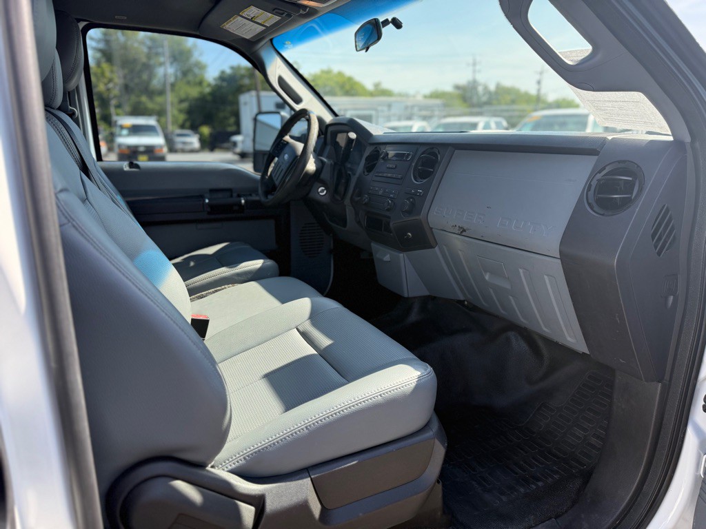 2015 Ford F-250 Image 13