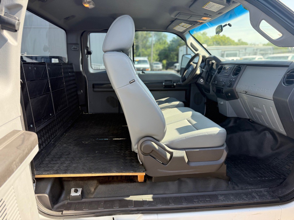 2015 Ford F-250 Image 14