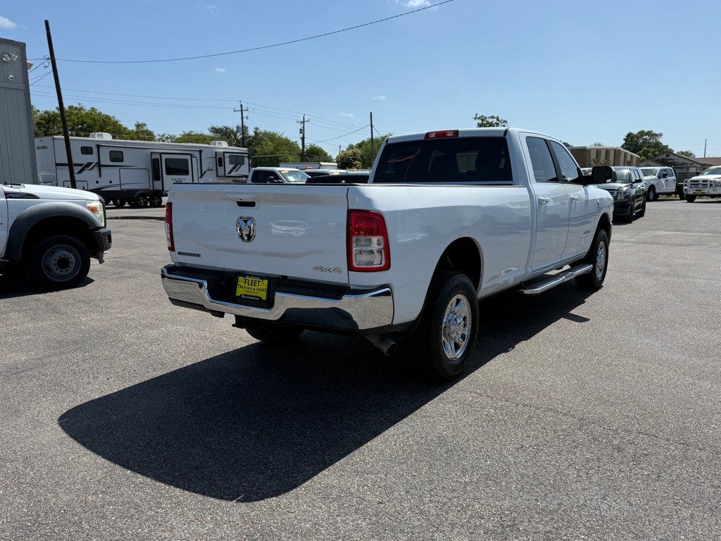 2022 RAM 3500 Image 5