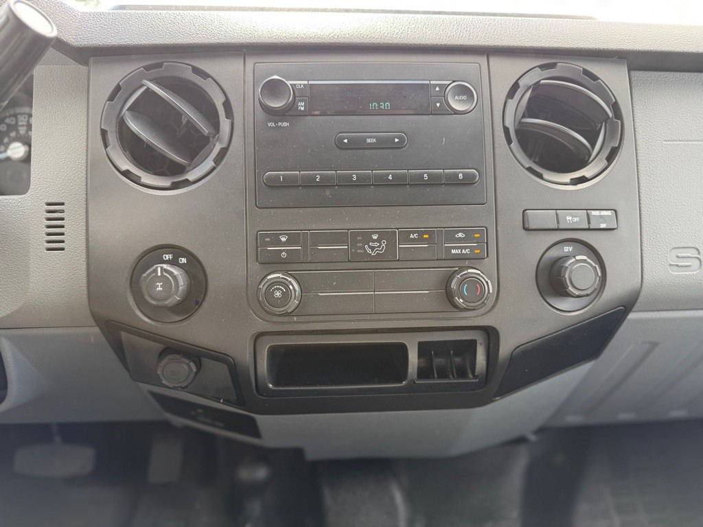 2014 Ford F-250 Image 13