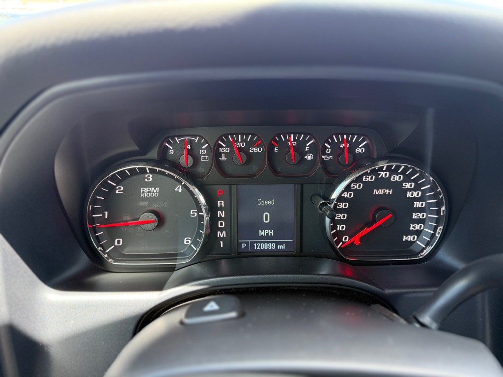 2015 Chevrolet Silverado 1500 Image 12