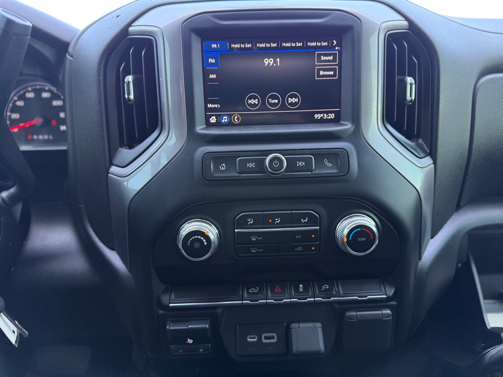 2021 GMC Sierra Image 16