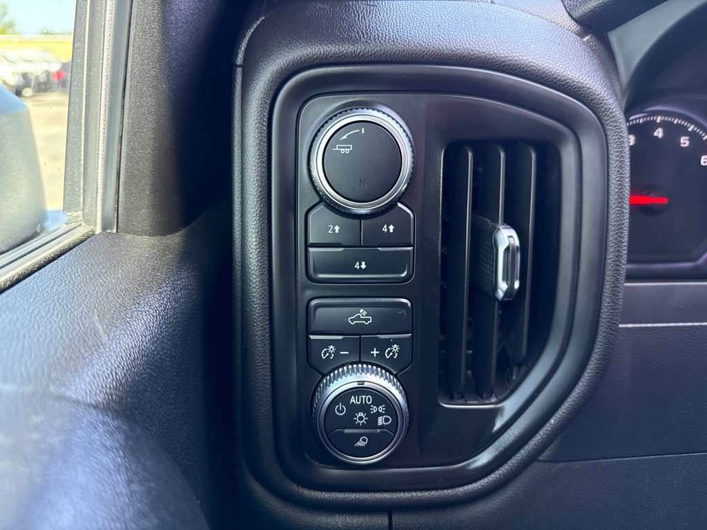 2021 GMC Sierra Image 19