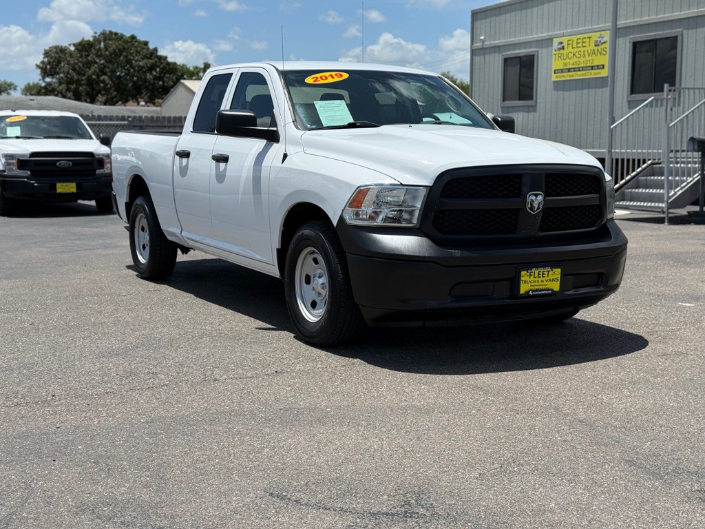 2019 RAM 1500 Image 3
