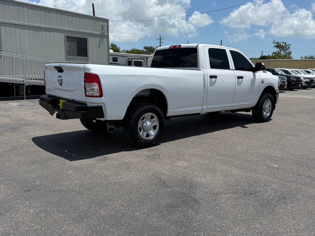 2022 RAM 2500 Image 5