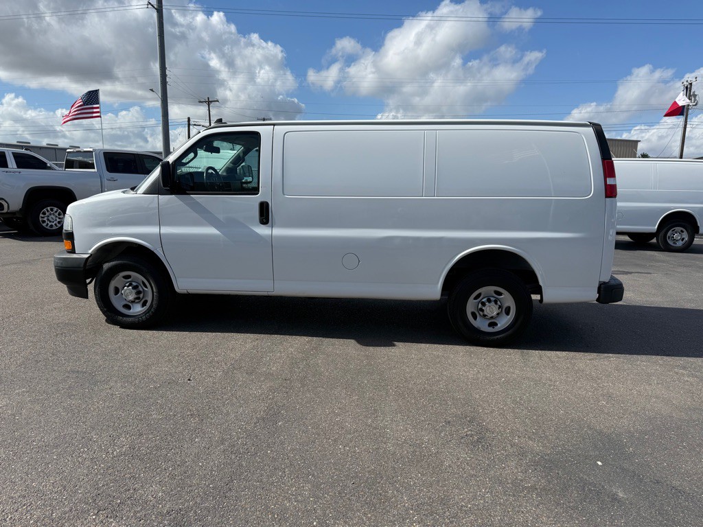 2020 Chevrolet Express Image 8