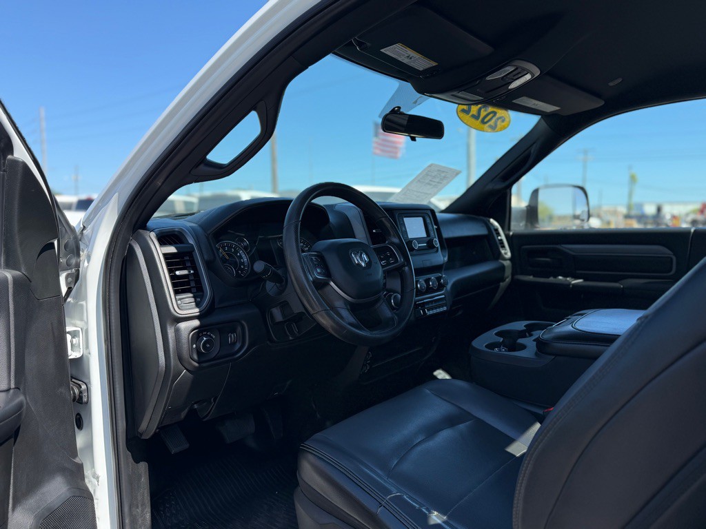 2022 RAM 2500 Image 9