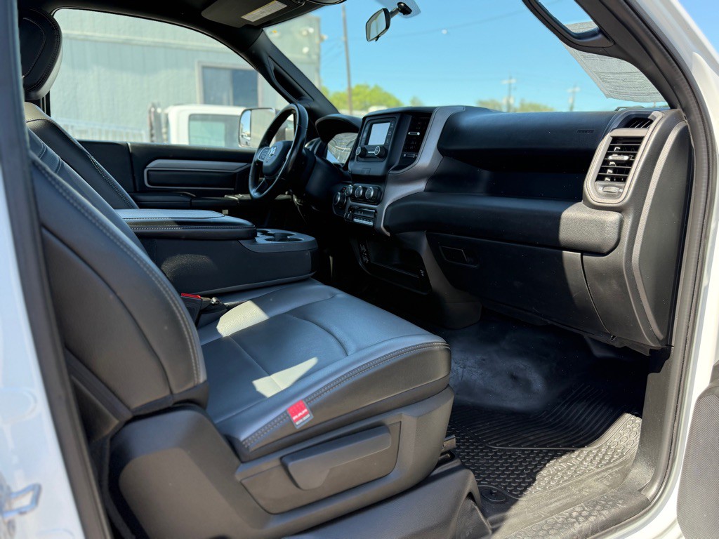 2022 RAM 2500 Image 12
