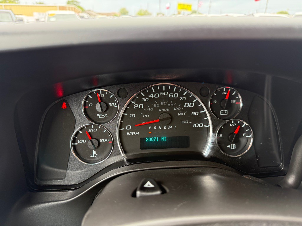 2023 GMC Savana Image 14