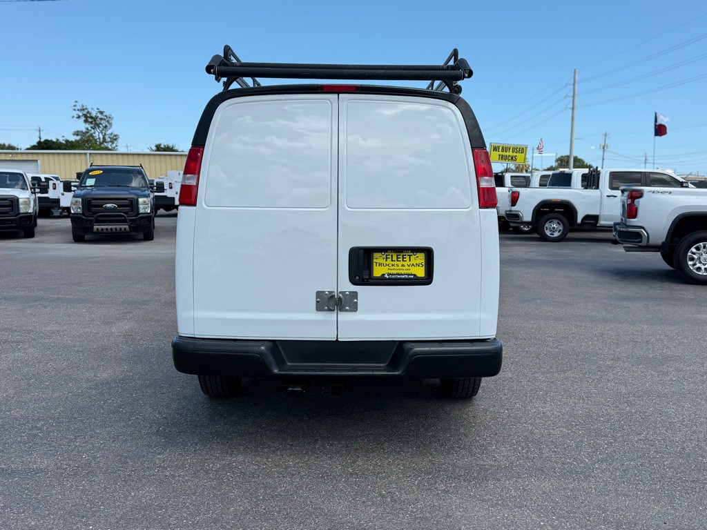 2019 Chevrolet Express Image 6