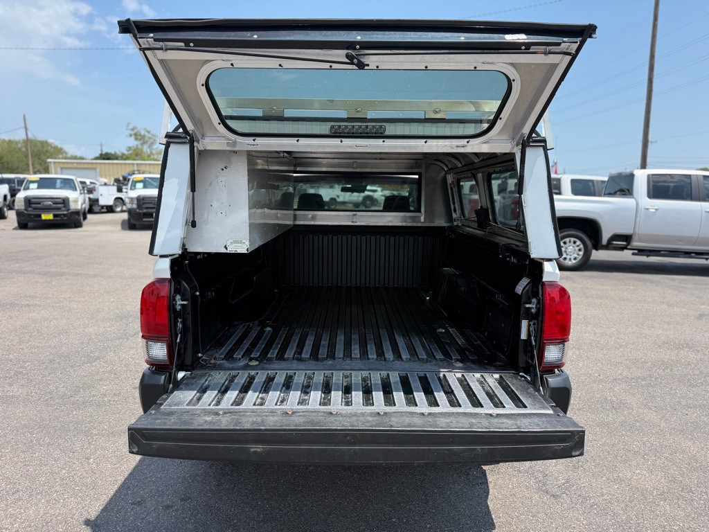 2021 Toyota Tacoma Image 12