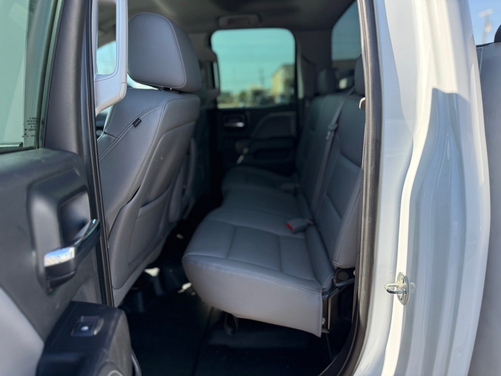 2015 Chevrolet Silverado 1500 Image 10