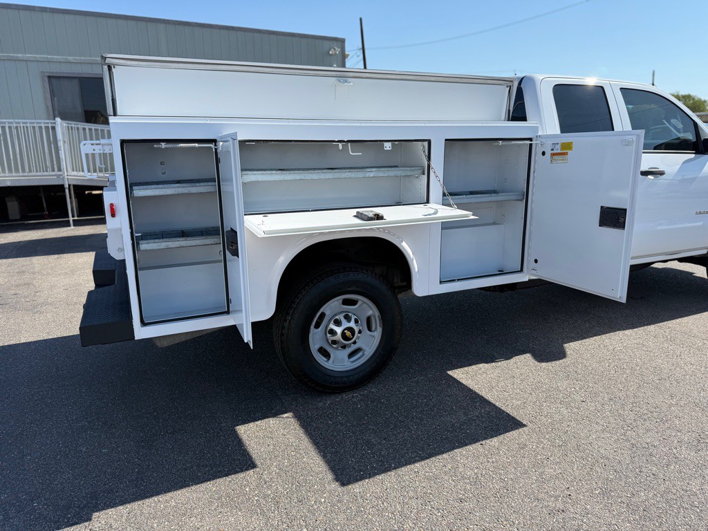 2015 Chevrolet Silverado 1500 Image 12