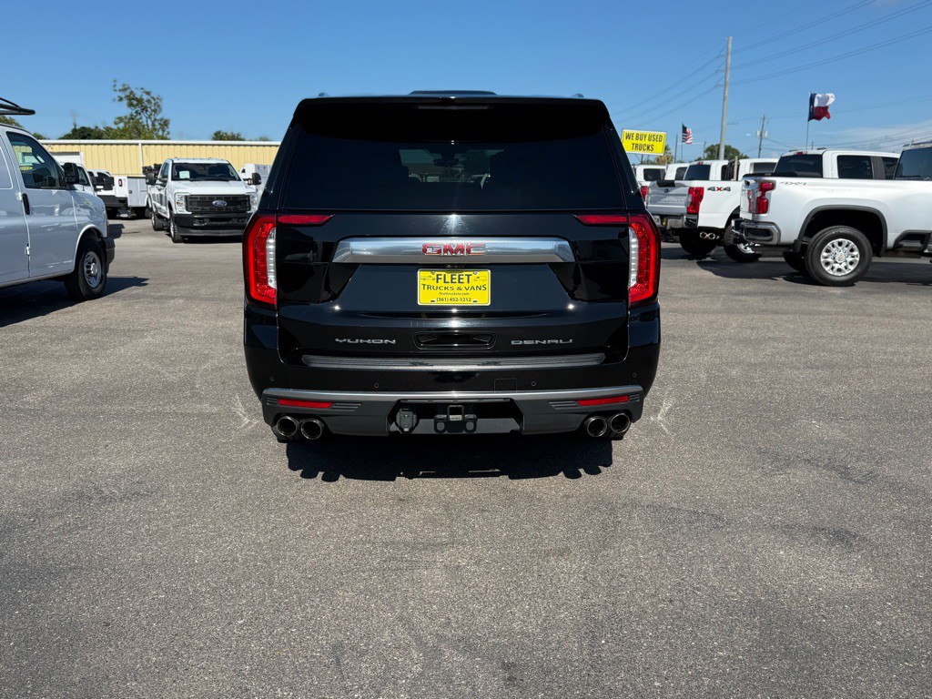 2022 GMC Yukon Image 6
