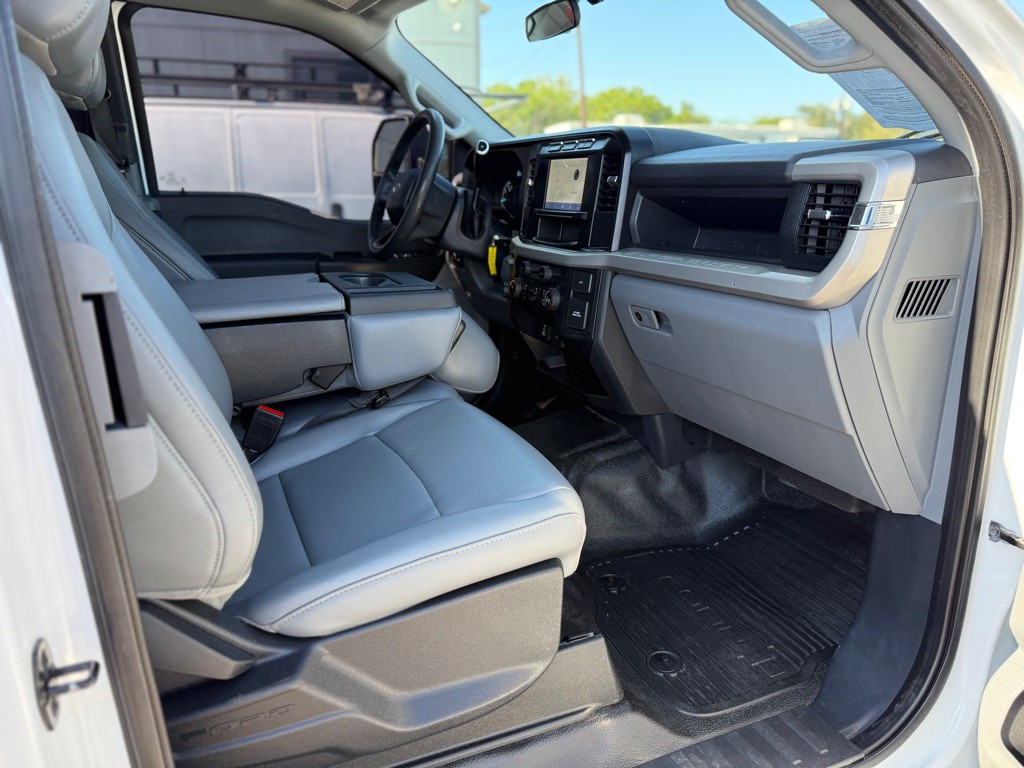 2023 Ford F-250 Image 12
