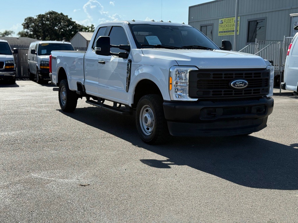 2023 Ford F-250 Image 4