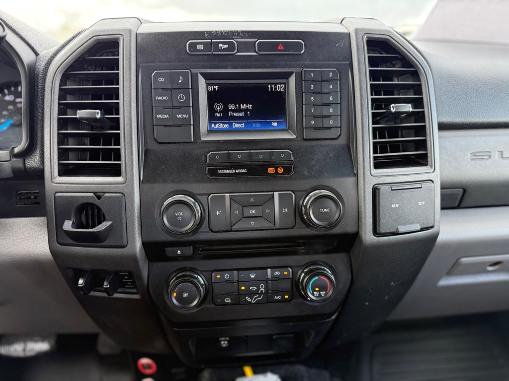 2017 Ford F-350 Image 14