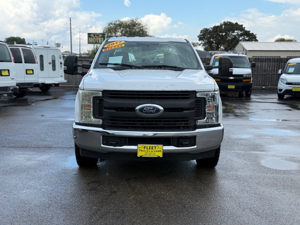 2017 Ford F-350 Image 3
