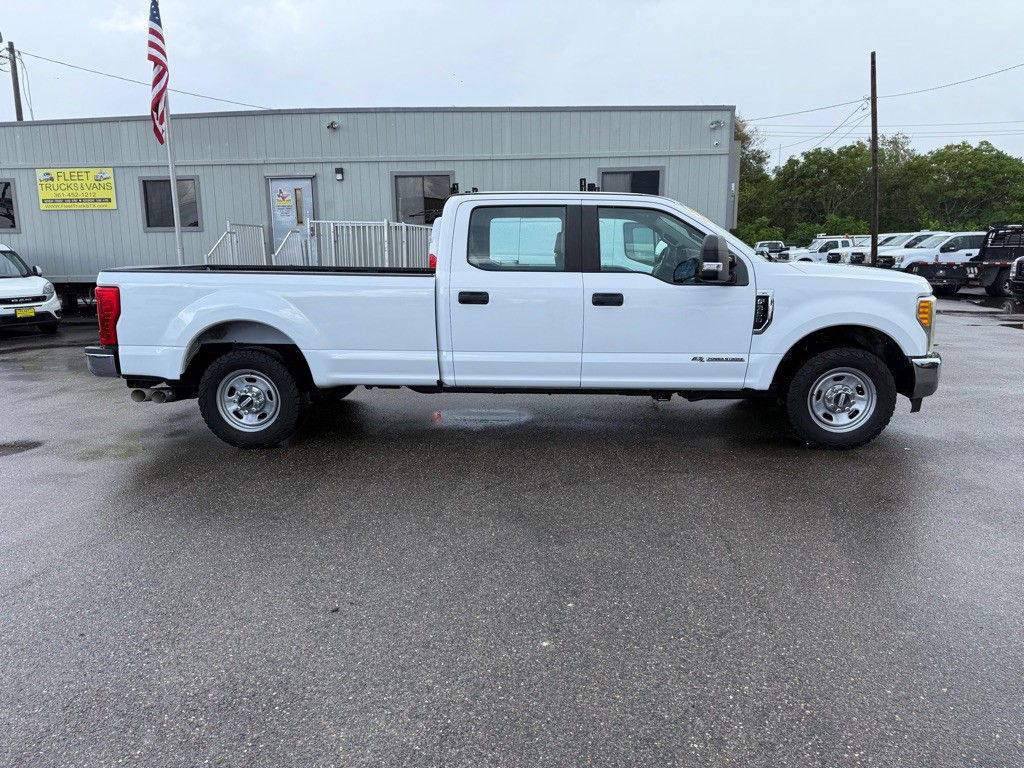 2017 Ford F-350 Image 5