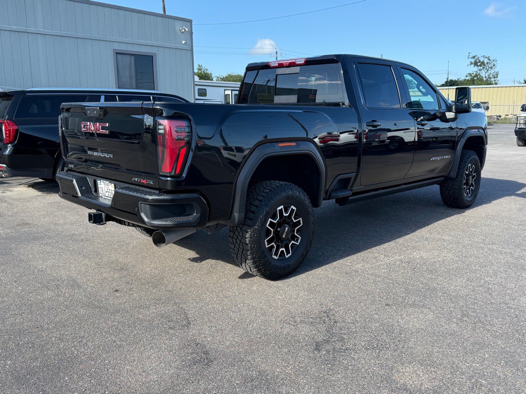 2025 GMC Sierra Image 5