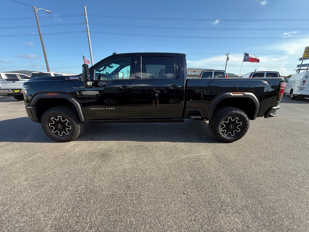 2025 GMC Sierra Image 7