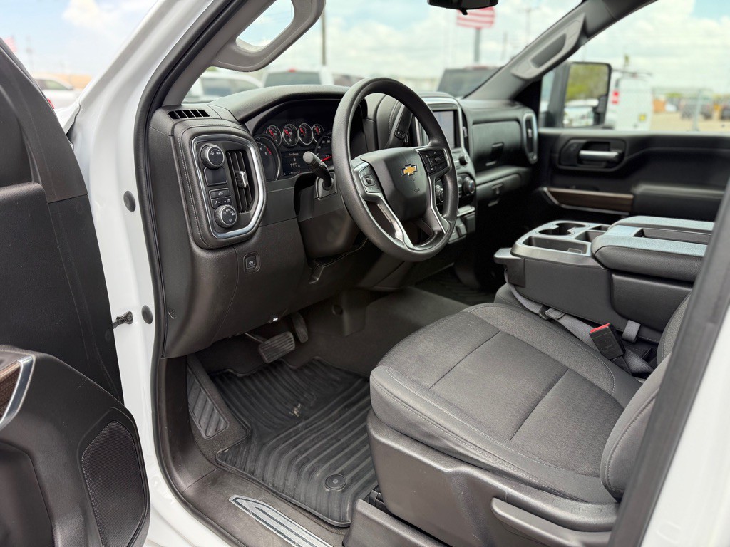 2021 Chevrolet Silverado 1500 Image 9
