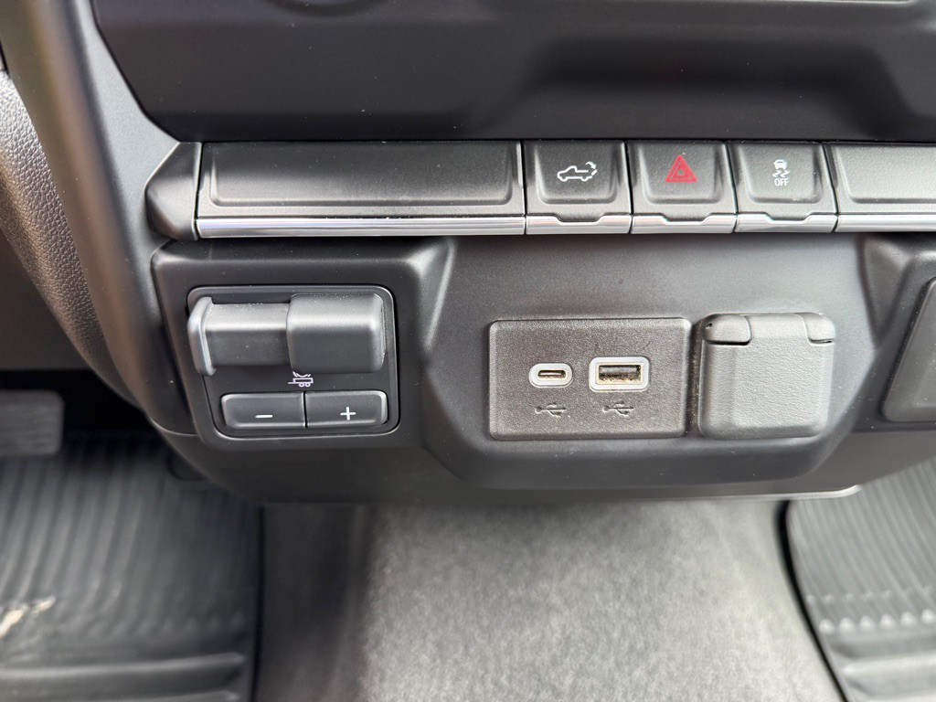 2021 Chevrolet Silverado 1500 Image 17