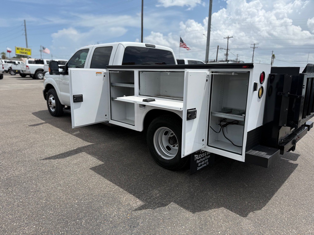 2015 Ford F-350 Image 11