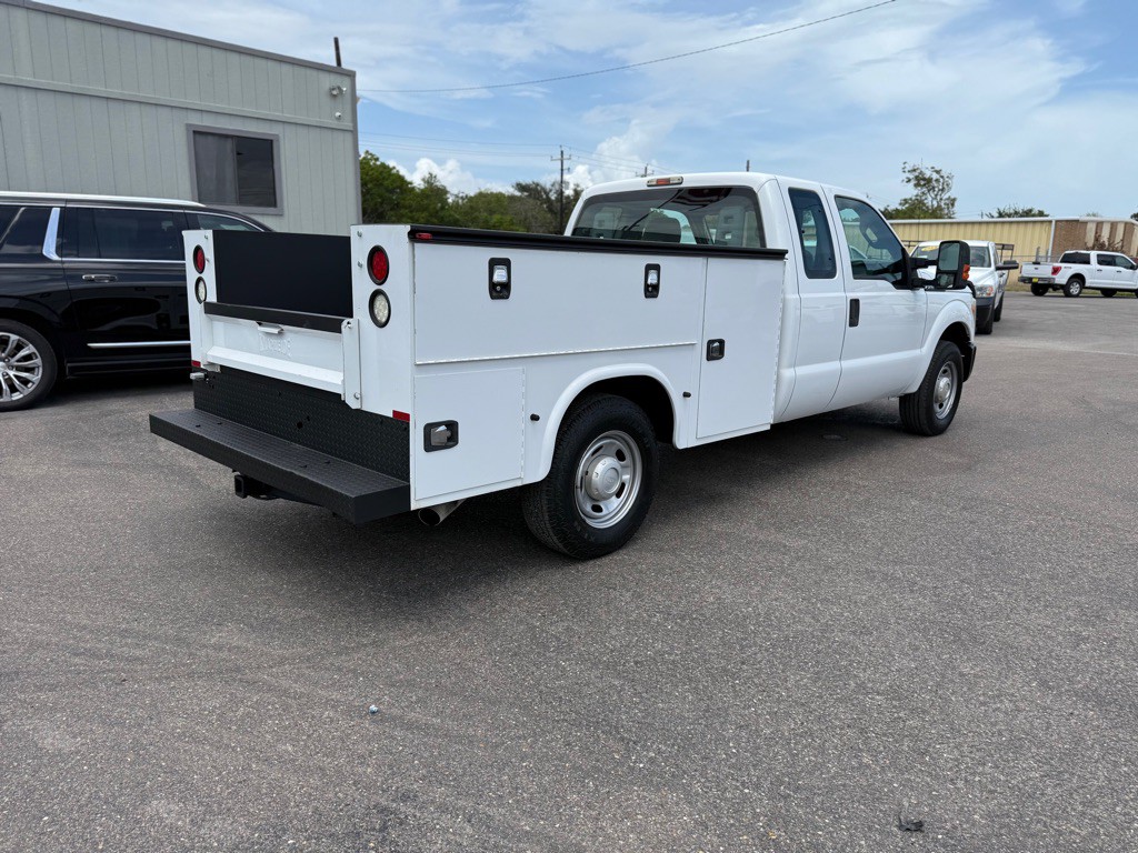 2015 Ford F-250 Image 5