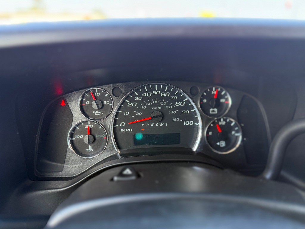 2018 Chevrolet Express Image 15