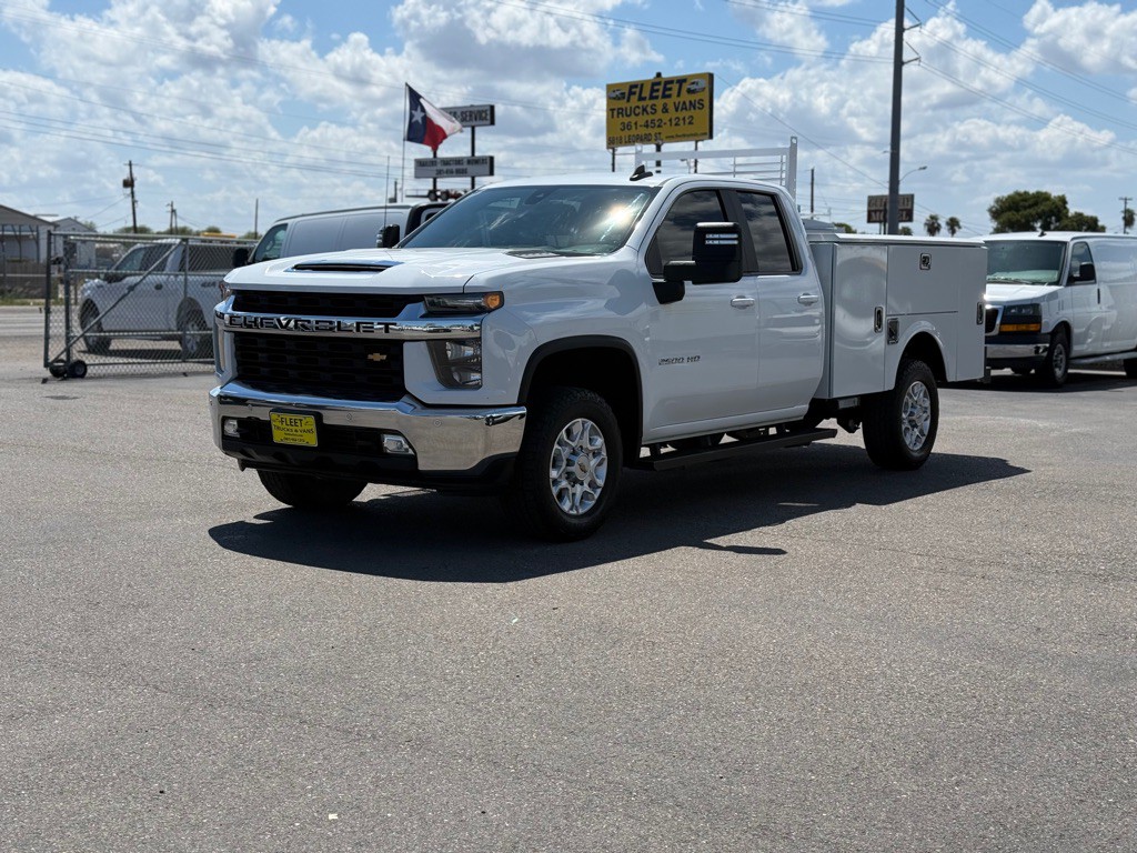 2022 Chevrolet Silverado 1500 Image 1