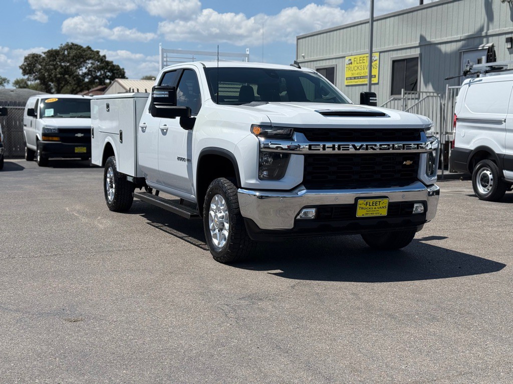 2022 Chevrolet Silverado 1500 Image 3