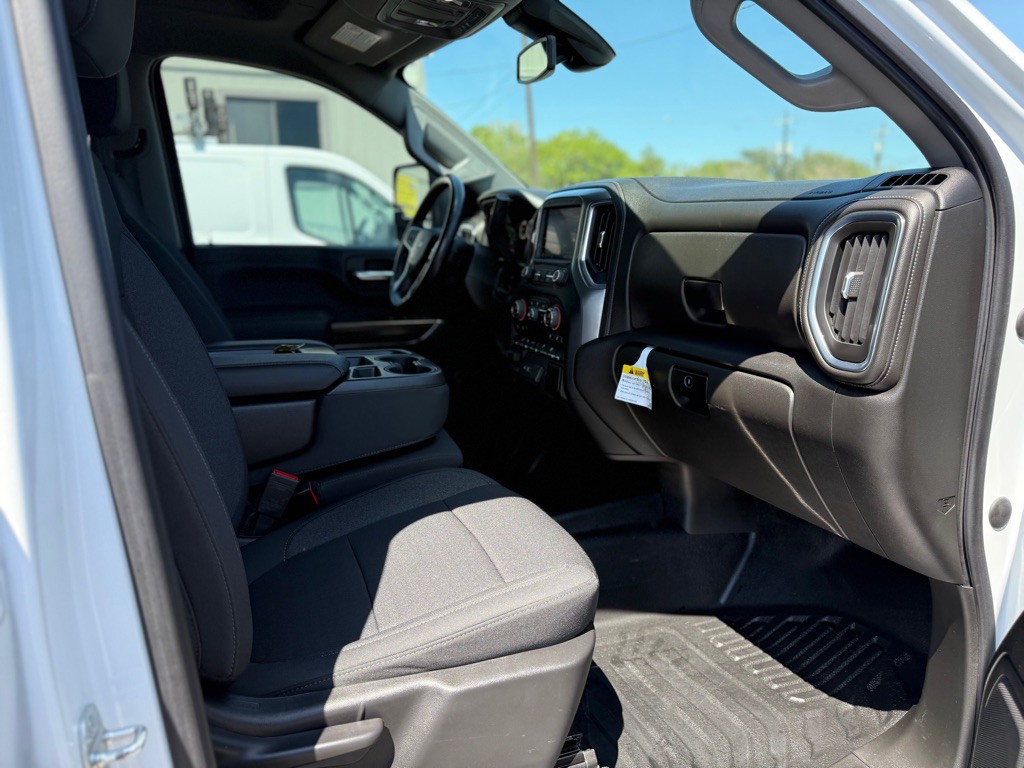 2022 Chevrolet Silverado 1500 Image 12