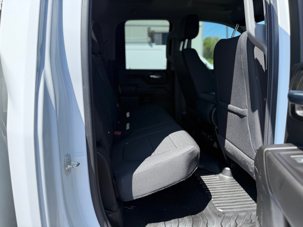 2022 Chevrolet Silverado 1500 Image 13