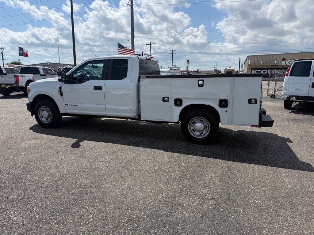 2022 Ford F-250 Image 8