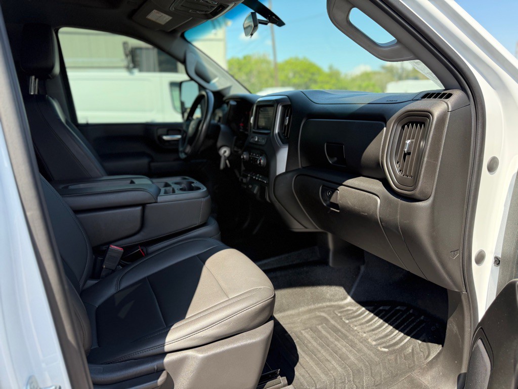 2020 Chevrolet Silverado 1500 Image 13